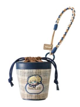 隐藏款-在冬天光线里