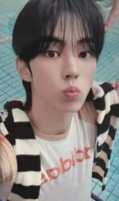 yzy2.0 2 swimming ver.