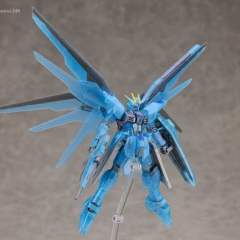 FREEDOM完全生产限定盘 HGCE ZGMF-X10A 自由高达 偏光透明-资料图