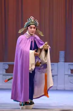 京剧《楚汉相争》-资料图