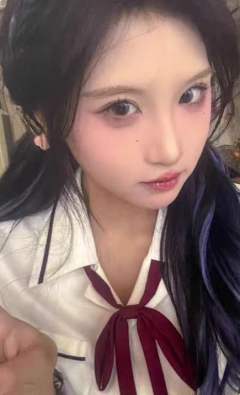 朱瑞缘《新学季》自拍小卡 ver.A