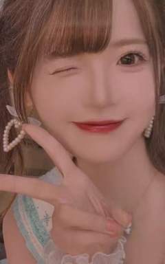 方琪《新学季》自拍小卡 ver.B