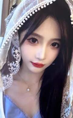 王语晨《新学季》自拍小卡 ver.A