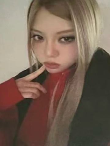 快闪红格裤卡 贝