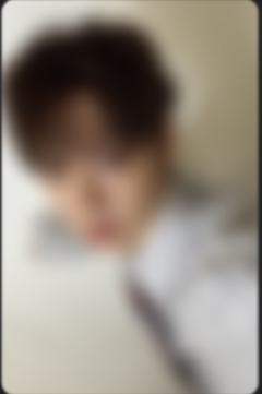 快闪卡通卫衣卡 灿