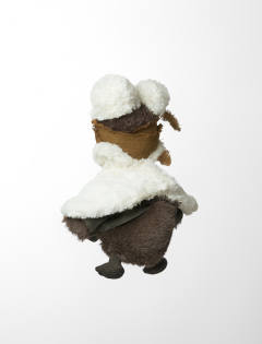 二妹南儿小偶-资料图