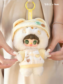 蜜糖小熊-资料图