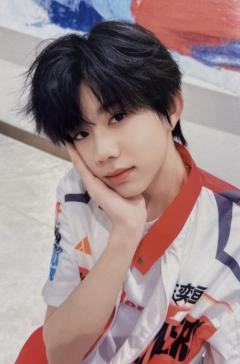 2025夏日运动会小卡 奕恒 ver.B