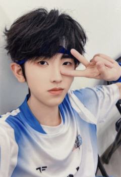 2025夏日运动会小卡 奇函 ver.B