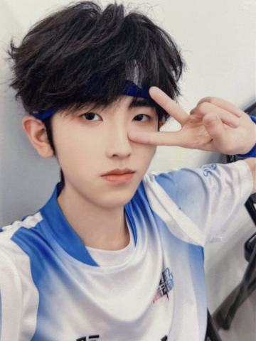 2025夏日运动会小卡 奇函 ver.B