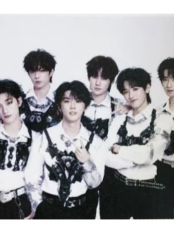 冠军团款隐藏拍立得