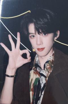 肆意少年见面会家族款单人小卡 俊臣ver.B