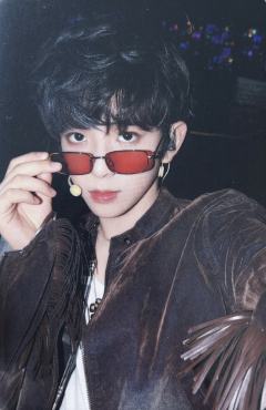 肆意少年见面会家族款单人小卡 浚铭ver.B