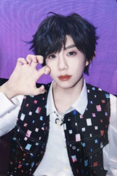 肆意少年见面会单人款小卡 奕恒ver.B