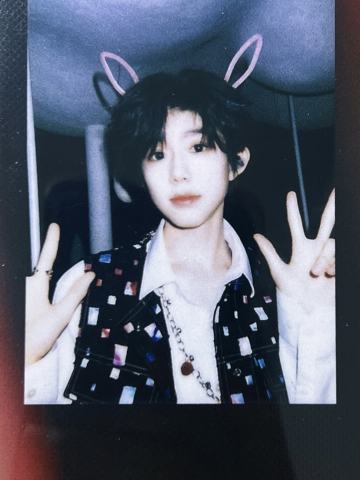 肆意少年见面会单人款拍立得 奕恒ver.B