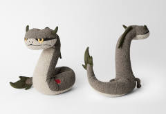 老二中偶-资料图