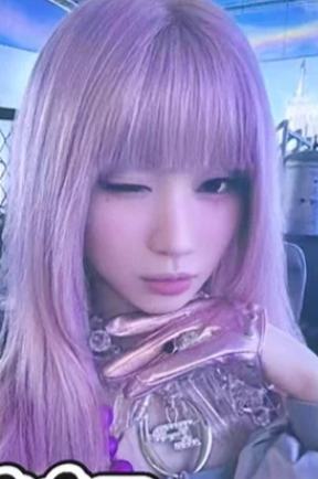 上海快闪满额卡 角 ver.B