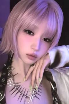 中区限定满额卡 角