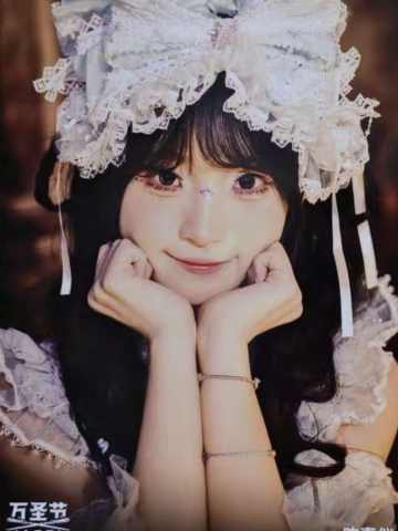 陈嘉仪《鬼影重重》万圣节主题生写ver.A