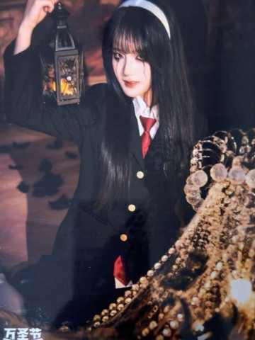 徐佳琳《鬼影重重》万圣节主题生写ver.B