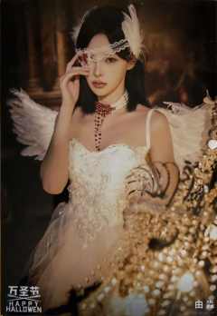 由淼《鬼影重重》万圣节主题生写ver.A