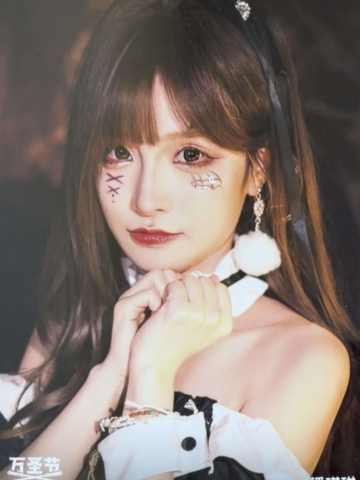 潘瑛琪《鬼影重重》万圣节主题生写ver.B