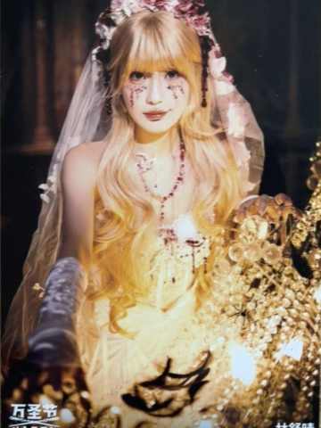 林舒晴《鬼影重重》万圣节主题生写ver.A