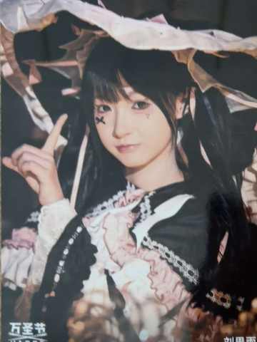 刘思雨《鬼影重重》万圣节主题生写ver.B