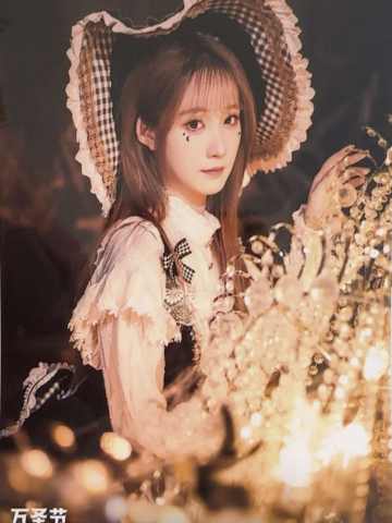 林佳怡《鬼影重重》万圣节主题生写ver.A