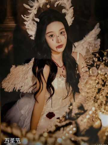 刘若熙《鬼影重重》万圣节主题生写ver.A