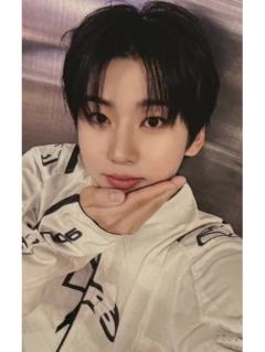 yzy签售1.0 1 打歌服ver.