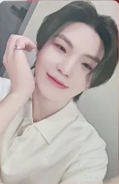 暴力熊联名卡 勋