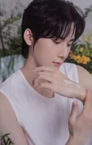 摇滚动物园代言小卡 ver.A