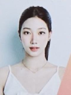 26台历固配证件照 叶