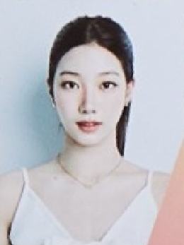 26台历固配证件照 叶