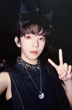 肆意少年见面会单人款小卡 浚铭ver.B