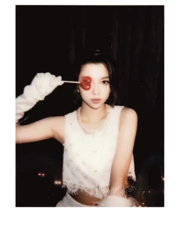 小红包生日派对拍立得 秀 ver.A