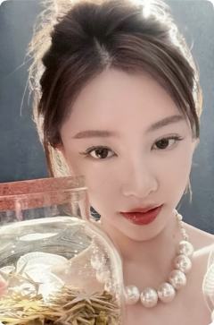 小红包生日派对卡 芊