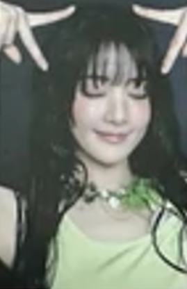 随机卡官拍 妮ver.C