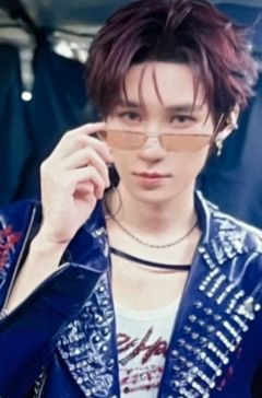 冠军纪念写真单人款隐藏卡5