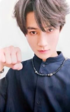 冠军纪念写真单人款小卡5 ver.B