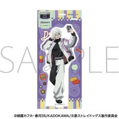 尼古拉·果戈里正比立牌-摄影TAKE2-资料图