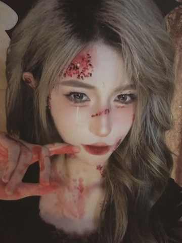 杨秋野《鬼影重重》万圣节主题小卡