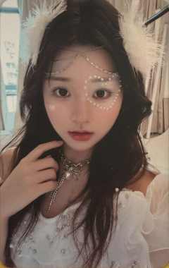 钟郭菲杨《鬼影重重》万圣节主题小卡