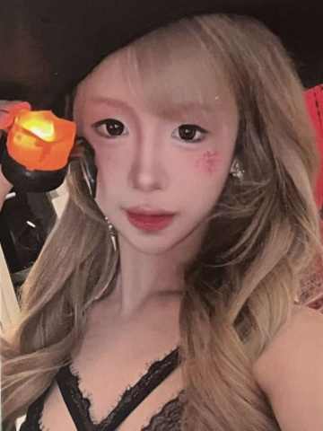 梁娇《鬼影重重》万圣节主题小卡