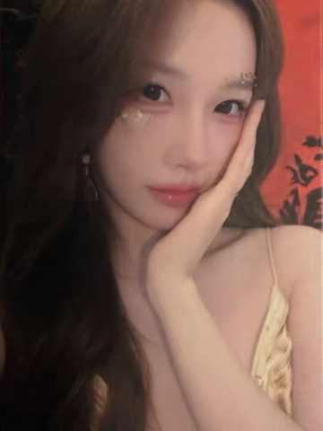 陈雨孜《鬼影重重》万圣节主题小卡