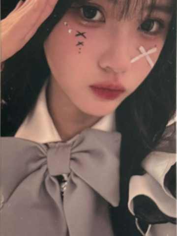 程妤涵《鬼影重重》万圣节主题小卡