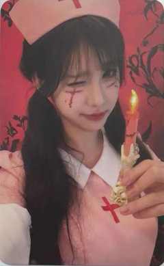 曹可甜《鬼影重重》万圣节主题小卡