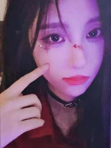 金莹玥《鬼影重重》万圣节主题小卡