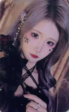 金泓言《鬼影重重》万圣节主题小卡